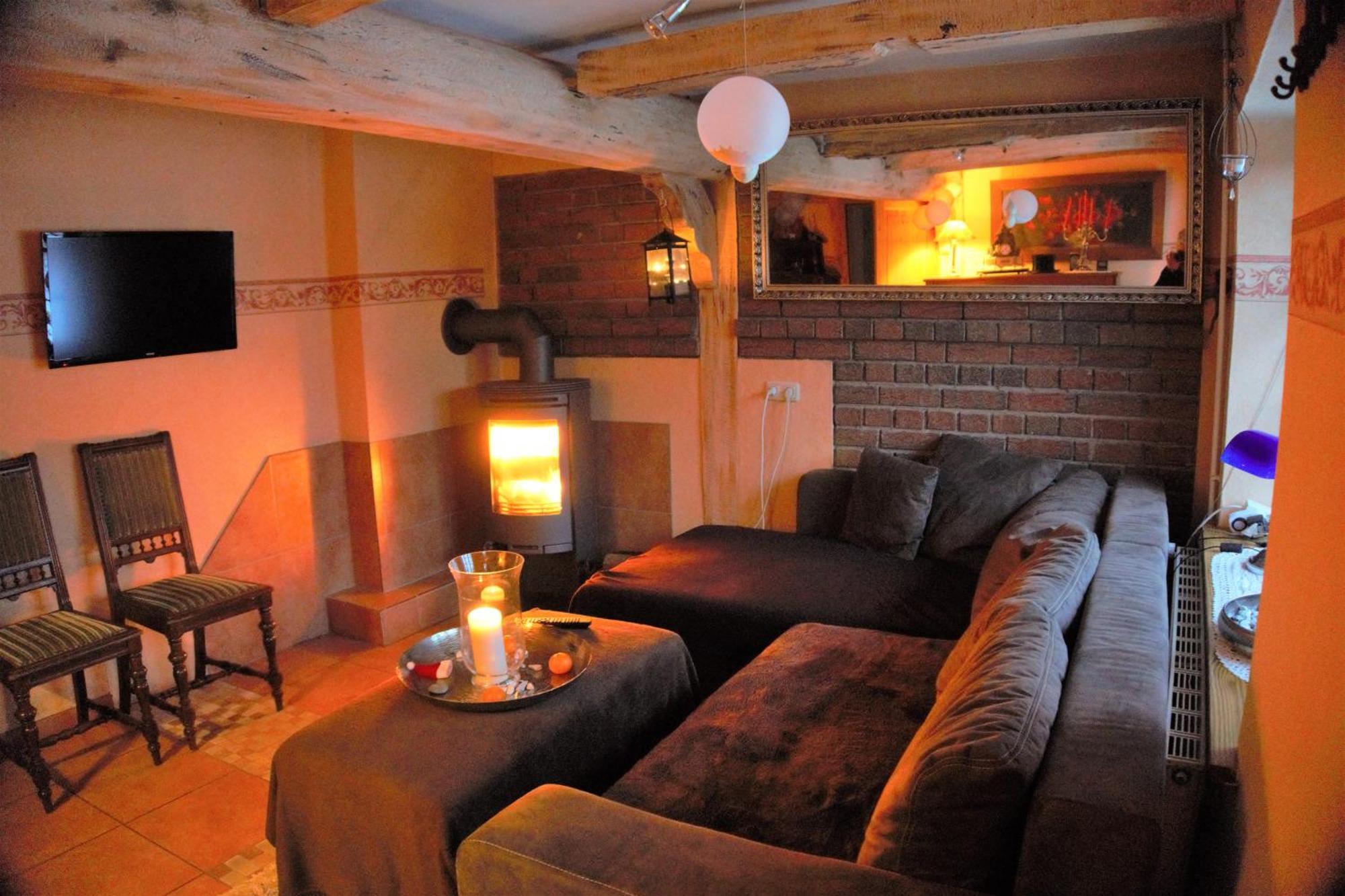 Altes Landhaus Oste, Klavier Appartement, 2 Zimmer Mit Kamin Hemmoor Екстер'єр фото